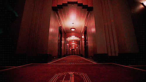 ahs-hotel-hallway