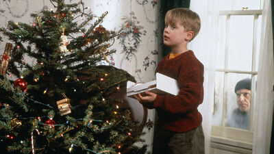 5 Reasons 'Home Alone' Became a Christmas Classic