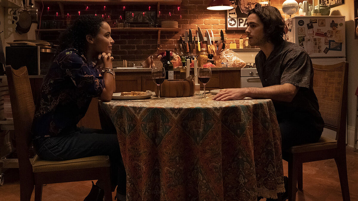 Ben Schnetzer as Yorick Brown with girlfriend Beth Deville, played by Juliana Canfield.