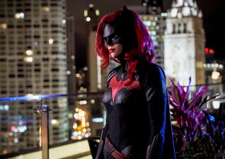 Batwoman's Ever-Changing History Sets Up a Kickass Kate Kane