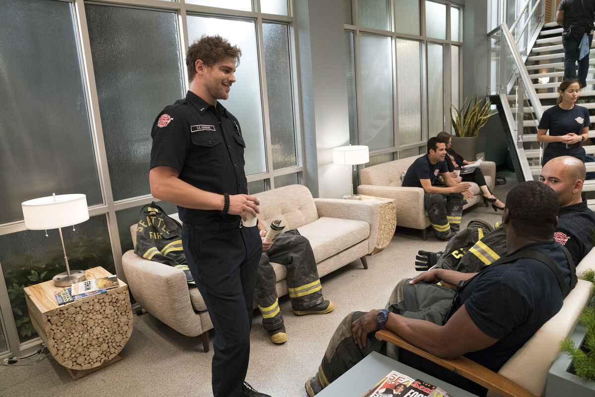 Station 19 cast