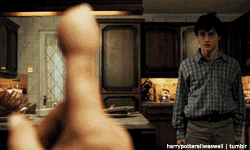 Tumblr lpwq5jP28k1qmbdmwo2 250