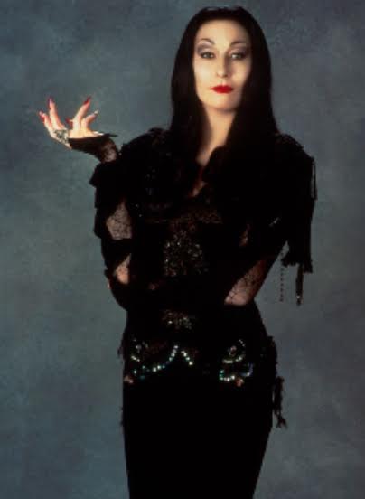 Morticia addams