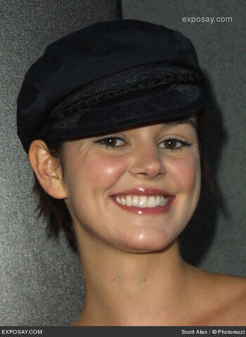 File:Nora-zehetner-2003-wb-winter-press-tour-all-star-party-0YFytL.jpg