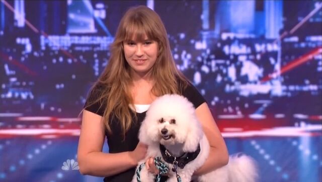 File:Kelseyandbailey.jpg