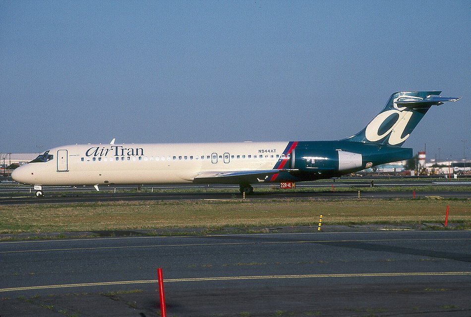 boeing 717 aircraft wiki fandom powered by wikia