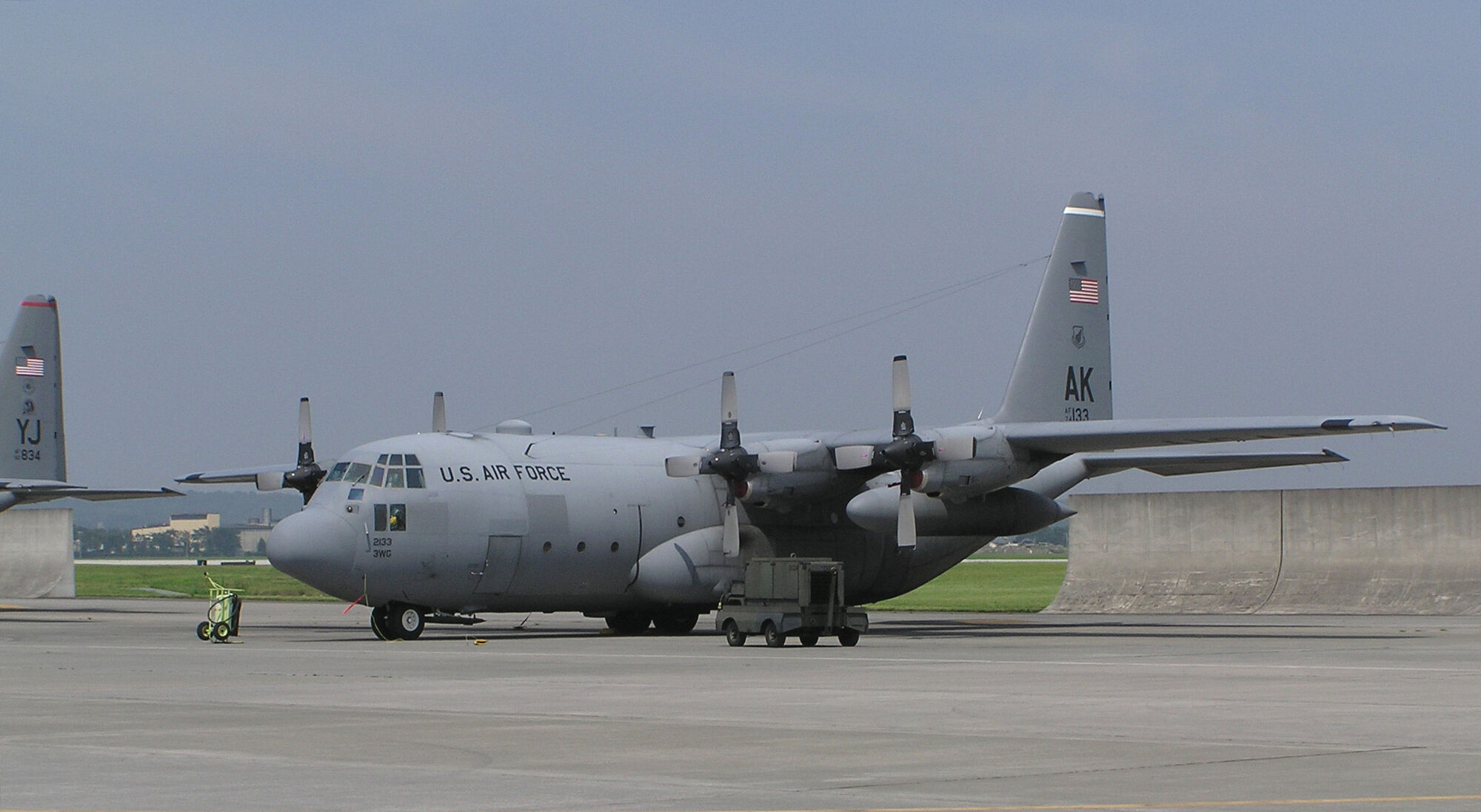 Lockheed C-130 Hercules | Aircraft Wiki | FANDOM powered by Wikia