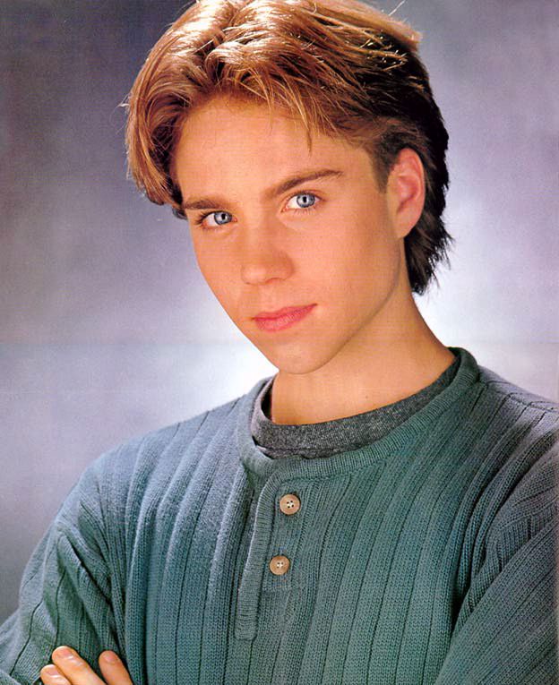 Jonathan Brandis  Aladdin Wiki  FANDOM powered by Wikia