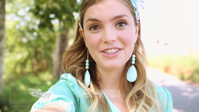 File:Videoselfie71.jpeg