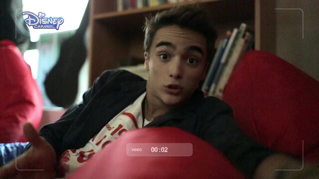 File:Videoselfie40.jpeg