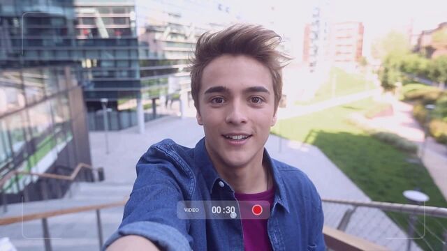 File:VideoselfieSpecial1.jpeg