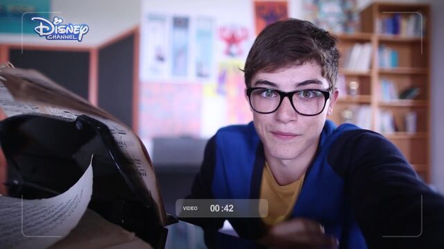 File:Videoselfie53.jpeg
