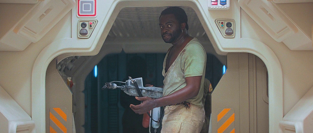 Image Parker before destroying Ash.jpg AliensPredator