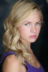Britt Robertson