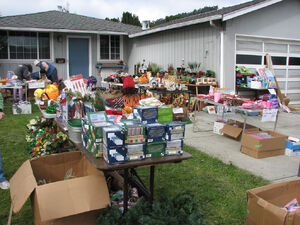 4H garage sale 2010