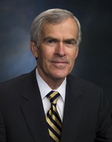 File:Official Photo of Senator Jeff Bingaman (D-NM) 2008.jpg