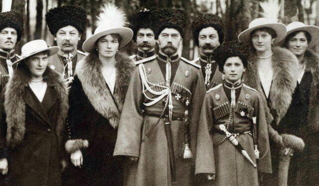 File:Romanovs in greenland.jpg