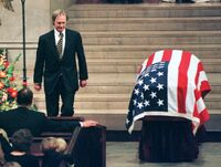 Lincoln-chafee-fathers-funeral