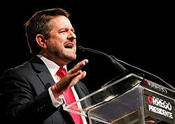 Imagen - Claudio Orrego en discurso.jpg | Historia ...