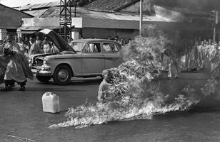 Thich Quang Duc - Self Immolation