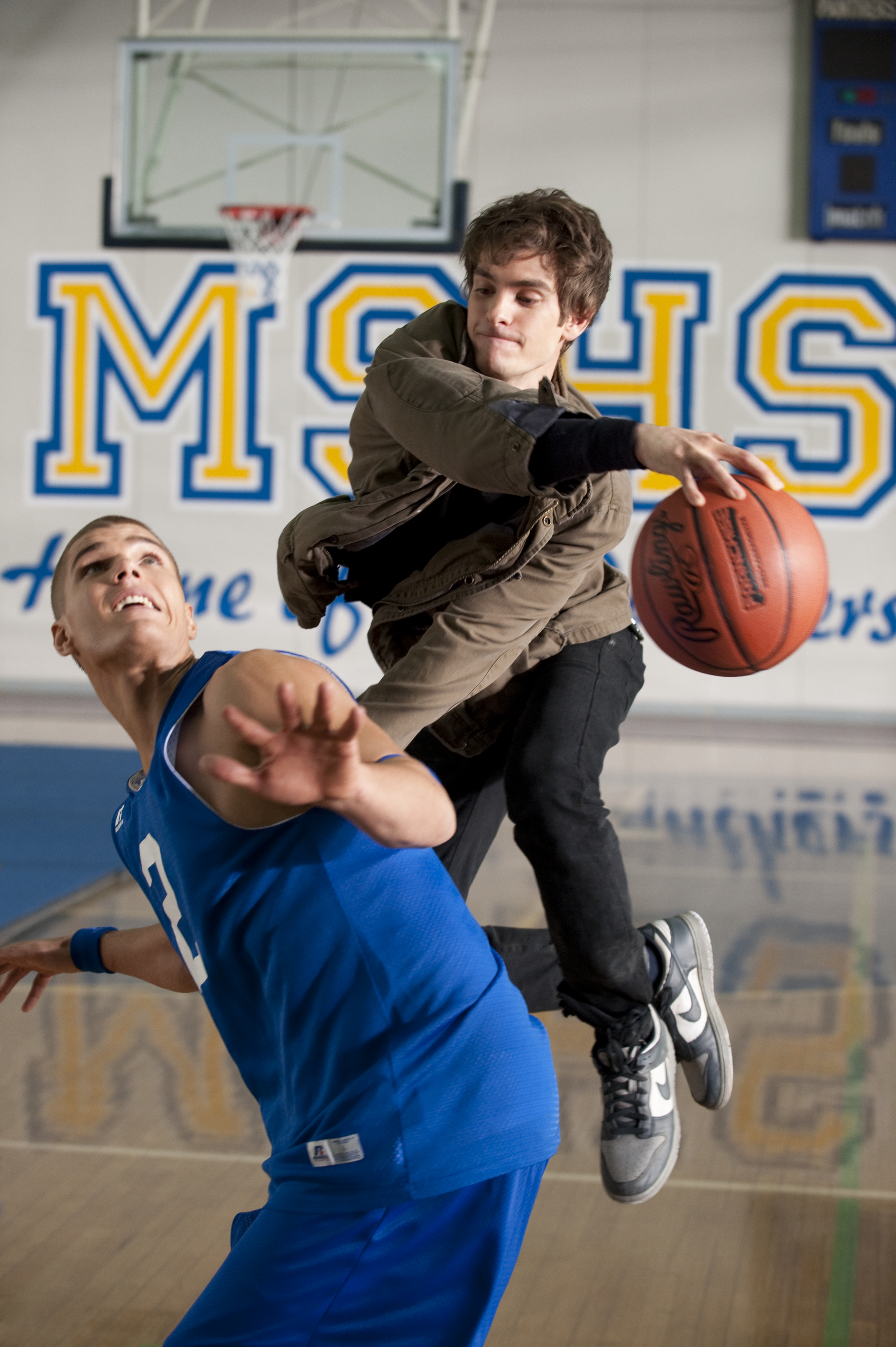 Image Peter and Flash play basketball.jpg Amazing SpiderMan Wiki