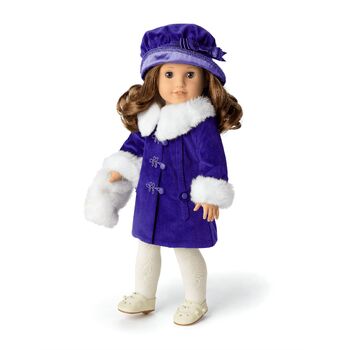 RebeccaWinterCoat 2019