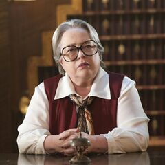 Iris | American Horror Story Wiki | FANDOM powered by Wikia
