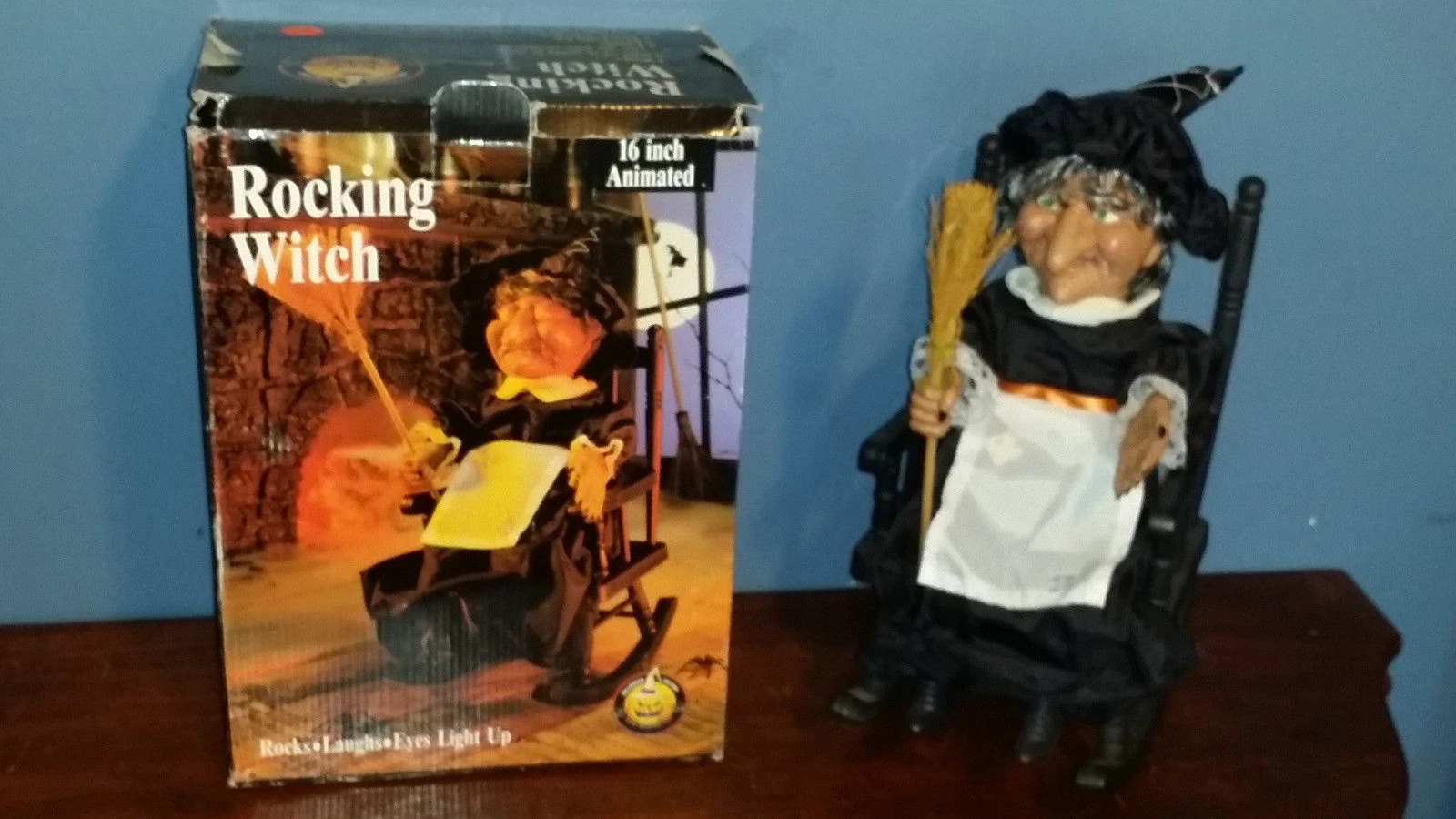 Animated rocking chair witch Animatronic Wiki FANDOM powered by Wikia