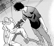 12 Iwakura aims at Kyouichi