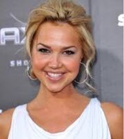 Arielle Kebbel