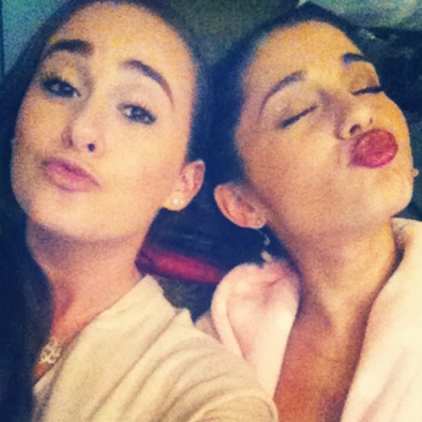 Image Alexa Luria And Ariana In The Dressing Room Ariana Grande