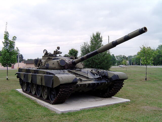 File:T-72.jpg