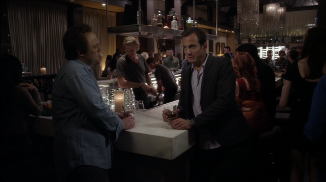 File:4x07 Colony Collapse (107).png