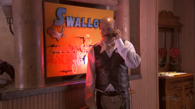 File:3x01 The Cabin Show (57).png