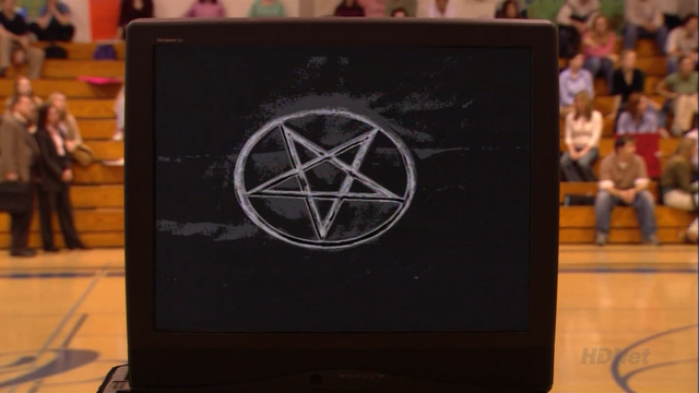 File:2x14 The Immaculate Election (85).png