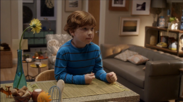 File:4x10 Queen B. (76).png