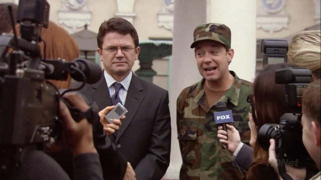 File:2x05 Sad Sack (07).png