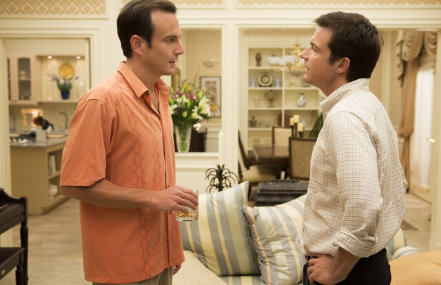 File:4x07 - G.O.B. and Michael Bluth 01.jpeg