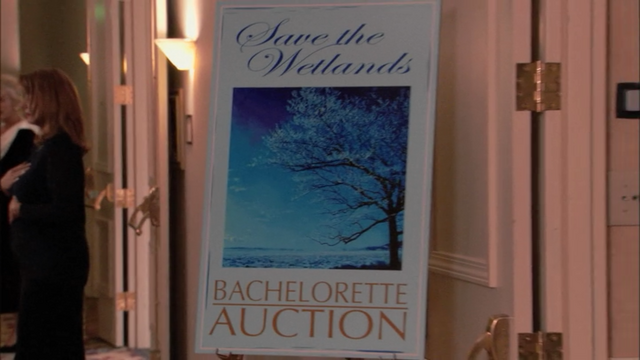 File:1x05 Charity Drive (42).png