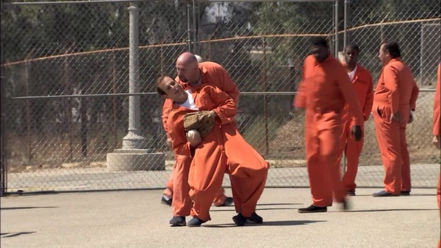 File:1x04 Key Decisions (41).png