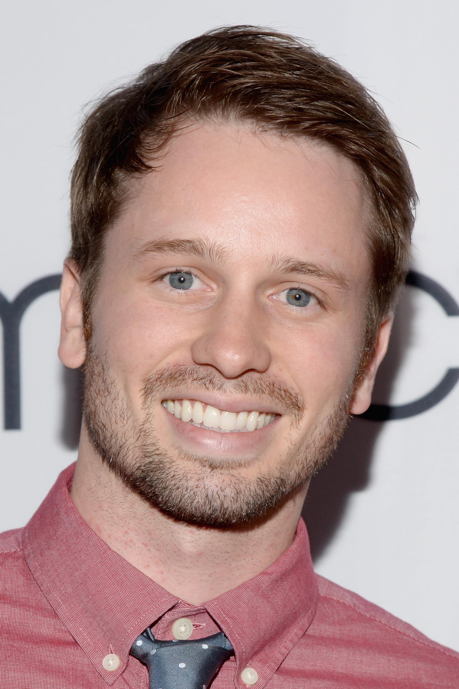 Tyler Ritter Net Worth - n9024f2