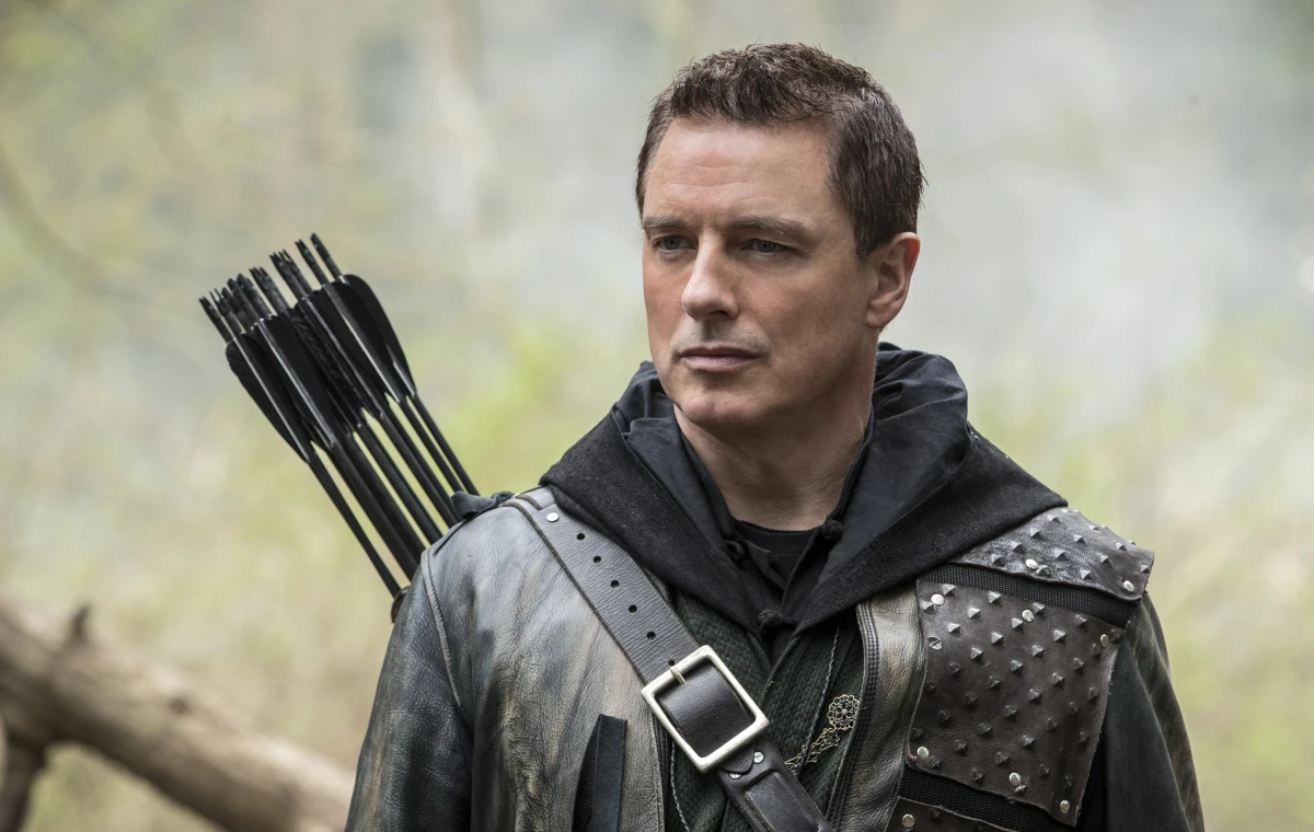 Malcolm Merlyn Wiki ARROW France FANDOM Powered By Wikia