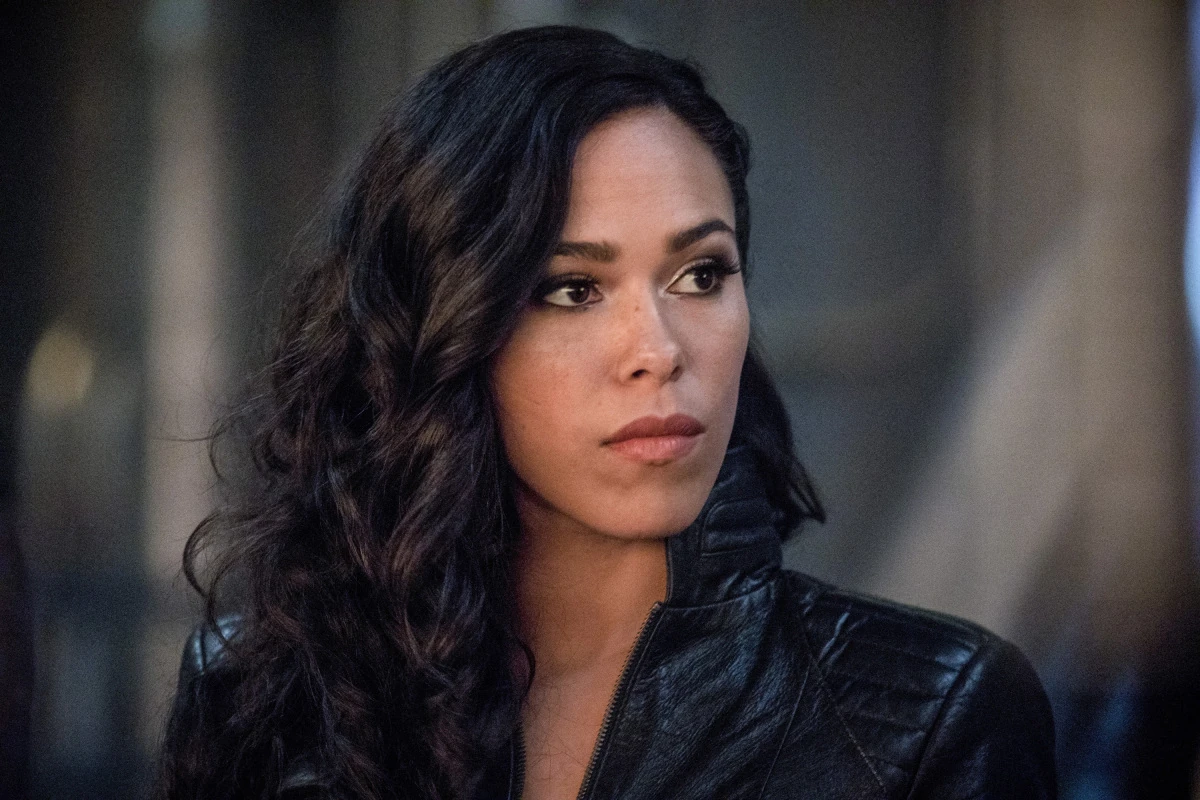 Cynthia Reynolds (Terre 19) Wiki ARROW France Fandom