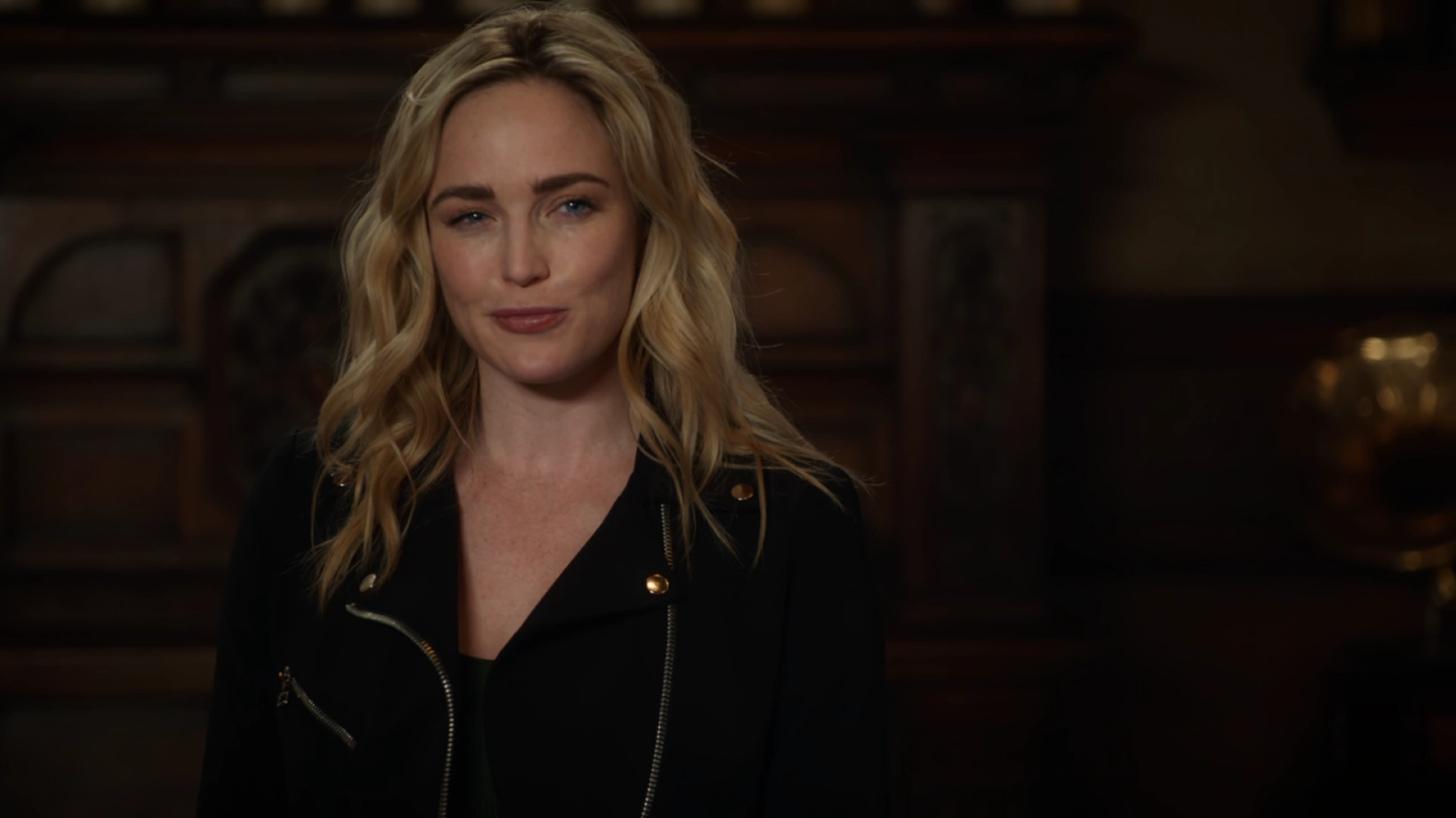 Sara Lance Arrowverso Wiki FANDOM powered by Wikia