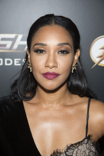 Se filtran fotos hot de Candice Patton (Iris West)