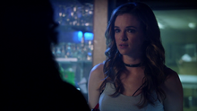 Caitlin Snow-0