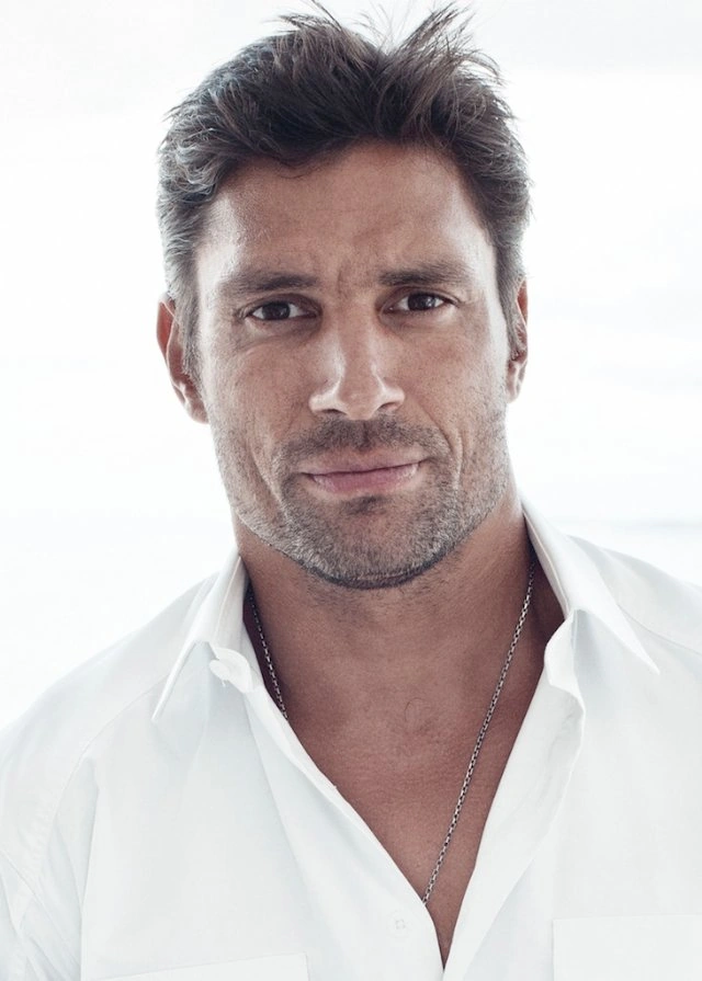 manu bennett