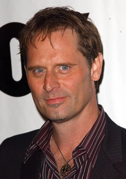 Jeffrey Nordling Arrowverse Wiki FANDOM powered by Wikia