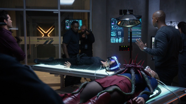 File:J'onn and James argue.png