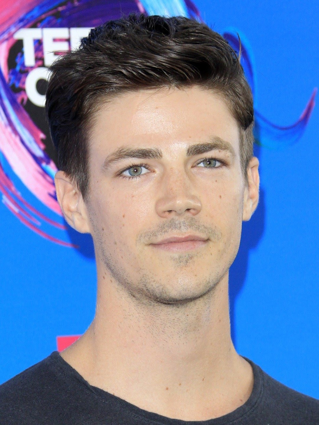 Grant Gustin Arrowverse Wiki Fandom Powered By Wikia 